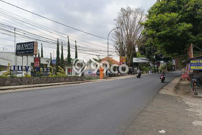 KEUNTUNGAN BERLIPAT! Hotel Kawasan , Luas 1000m2m², Lokasi Mainroad KEUNTUNGAN BERLIPAT! Hotel Kawasan , Luas 1000m2m², Lokasi Mainroad