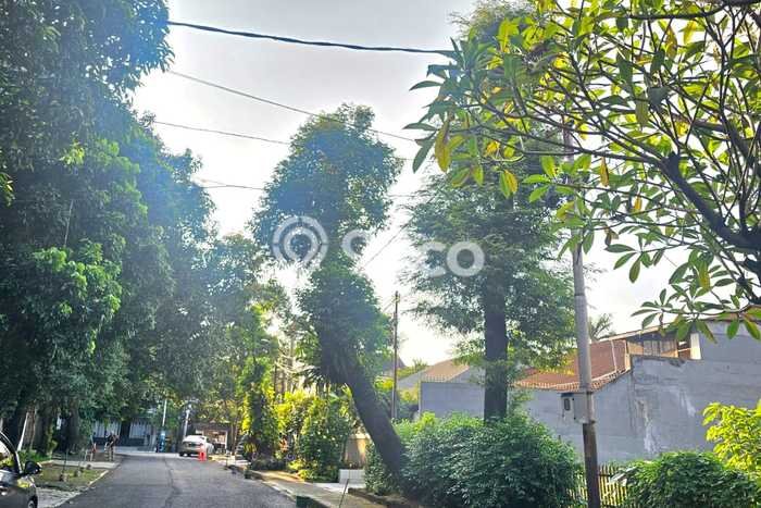Jarang Ada! Tanah di Kebayoran Baru Punya Luas 409m2 SHM Jarang Ada! Tanah di Kebayoran Baru Punya Luas 409m2 SHM