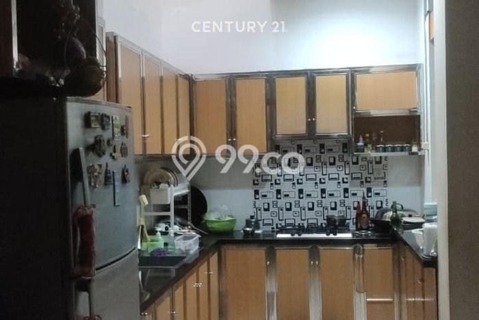 Dijual Rumah Premium dengan Fasilitas Sekitar Komplit di Cakung, Jakarta Timur Dijual Rumah Premium dengan Fasilitas Sekitar Komplit di Cakung, Jakarta Timur
