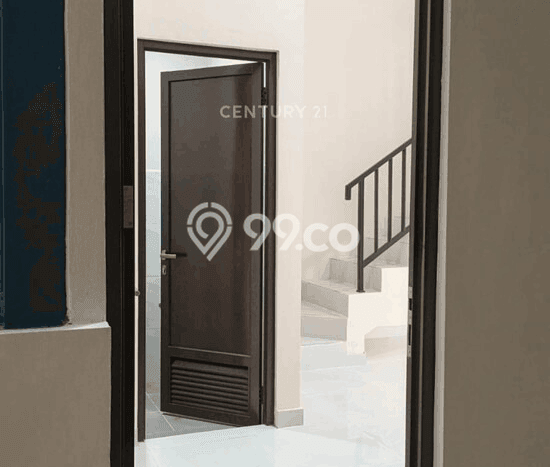 Dijual Gudang Kawasan Karawaci, Luas 270m², Area Berkembang, Jalan Utama Dijual Gudang Kawasan Karawaci, Luas 270m², Area Berkembang, Jalan Utama