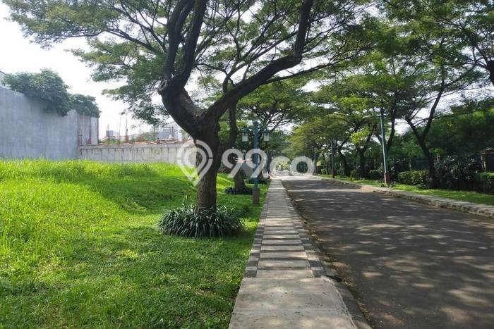 Tanah Dijual Lokasi Strategis di Jakarta Utara dengan Luas 300m2 Tanah Dijual Lokasi Strategis di Jakarta Utara dengan Luas 300m2