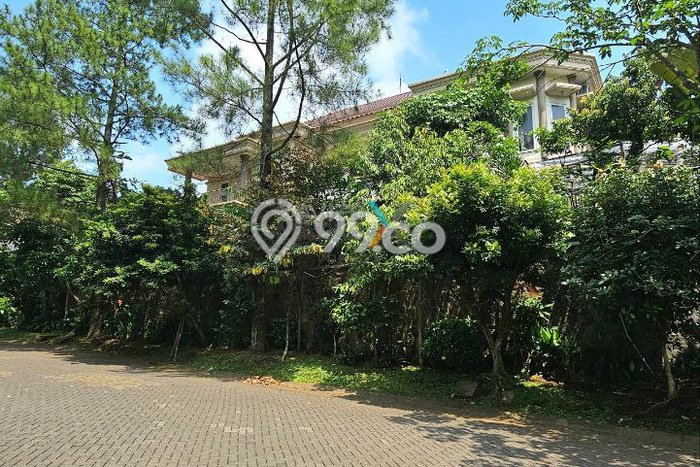 Rumah Luxury Modern Tanpa Renovasi di Villa Puncak Tidar Malang Rumah Luxury Modern Tanpa Renovasi di Villa Puncak Tidar Malang