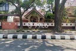 Rumah Elit Modern Tanpa Renovasi di Malang Kota Malang Rumah Elit Modern Tanpa Renovasi di Malang Kota Malang