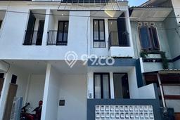 Dijual Cepat Rumah Favorit Siap Huni LB 111m2 di Blimbing, Malang Dijual Cepat Rumah Favorit Siap Huni LB 111m2 di Blimbing, Malang