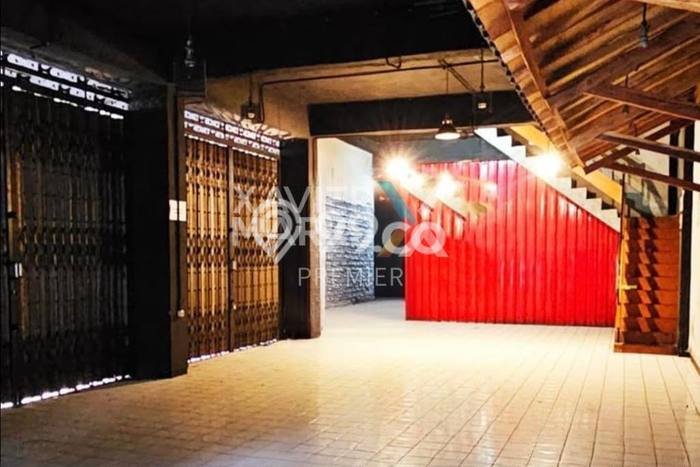 Ruko untuk disewa di Klojen punya LT 120m2 & LB 360m2 harga sewa kompetitif Ruko untuk disewa di Klojen punya LT 120m2 & LB 360m2 harga sewa kompetitif