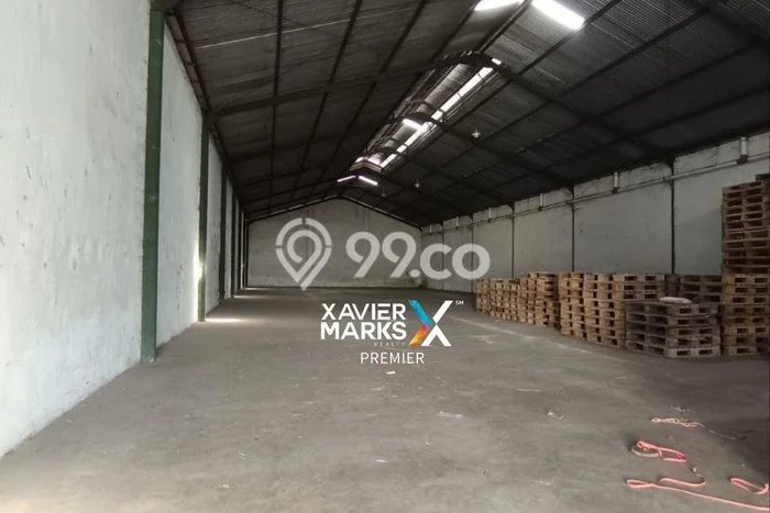 Gudang untuk disewa di Karangploso punya LT 966m2 & LB 930m2 harga sewa kompetitif Gudang untuk disewa di Karangploso punya LT 966m2 & LB 930m2 harga sewa kompetitif