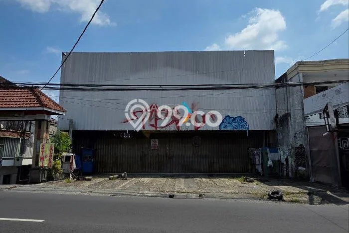 Komersial Bagus Dijual LB 1600m2 Lokasi Strategis Malang Area Cocok untuk Bisnis Komersial Bagus Dijual LB 1600m2 Lokasi Strategis Malang Area Cocok untuk Bisnis