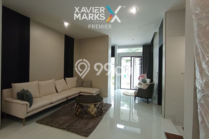 Rumah Elit Modern Tanpa Renovasi di Soekarno Hatta Malang Rumah Elit Modern Tanpa Renovasi di Soekarno Hatta Malang