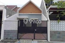 Rumah Strategis Modern Lb 65m2 di Rungkut, Surabaya Rumah Strategis Modern Lb 65m2 di Rungkut, Surabaya
