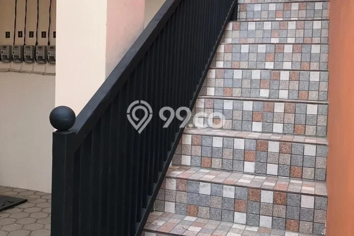 Rumah Kost untuk Dijual di Keputih Punya 7 Kamar Rumah Kost untuk Dijual di Keputih Punya 7 Kamar