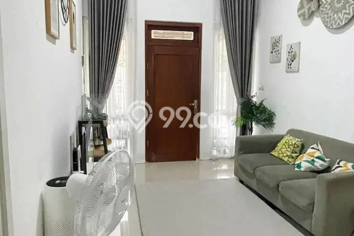 Rumah Modern Minimalis 3 KT Siap Huni di Rungkut Rumah Modern Minimalis 3 KT Siap Huni di Rungkut