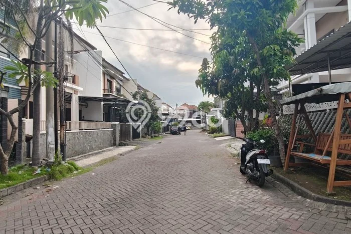 Best Deal Hunian Mewah Ideal dan Luas di Sukolilo, Surabaya Best Deal Hunian Mewah Ideal dan Luas di Sukolilo, Surabaya