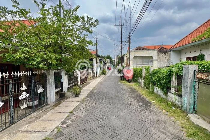 For Sale Rumah 3 Kamar Lokasi Strategis Nyaman dan Strategis di Kenjeran For Sale Rumah 3 Kamar Lokasi Strategis Nyaman dan Strategis di Kenjeran