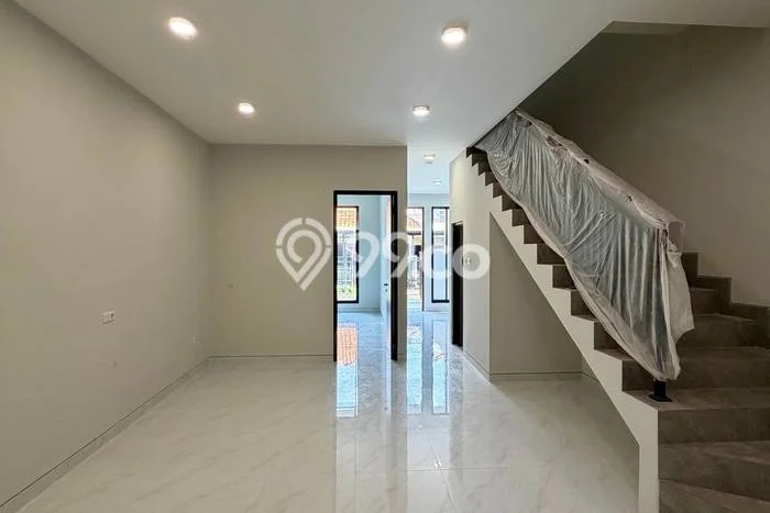 Dijual Rumah Strategis Bagus Punya 4 KT di Sukolilo Surabaya SHM Dijual Rumah Strategis Bagus Punya 4 KT di Sukolilo Surabaya SHM