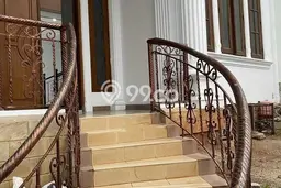 Dijual Rumah Mewah Elegan Dengan View Cantik di Sunter, Jakarta Utara Dijual Rumah Mewah Elegan Dengan View Cantik di Sunter, Jakarta Utara