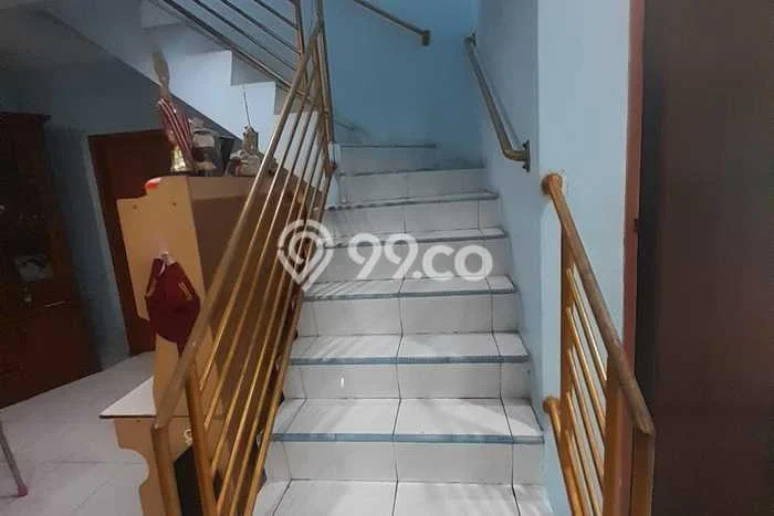 Rumah Minimalis 5 KT LT 195m2 di Banjar Wijaya Rumah Minimalis 5 KT LT 195m2 di Banjar Wijaya