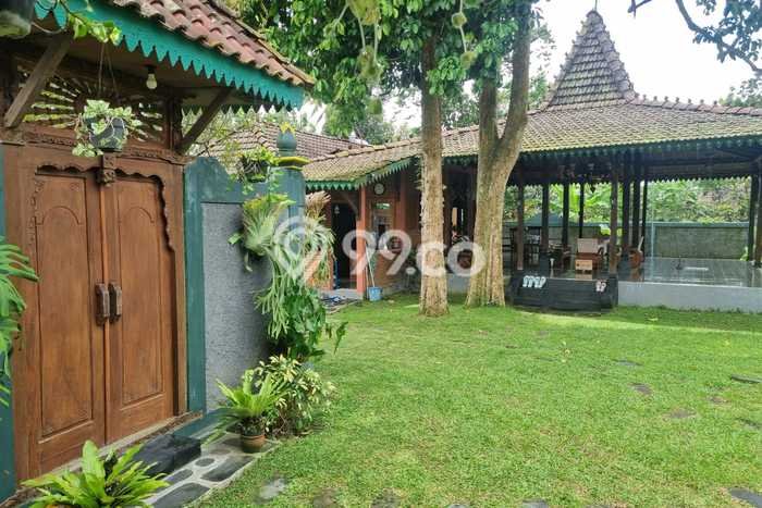 Vila Tenang di Turi, Area 1019m2m², Dekat ke beragam fasilitas Vila Tenang di Turi, Area 1019m2m², Dekat ke beragam fasilitas