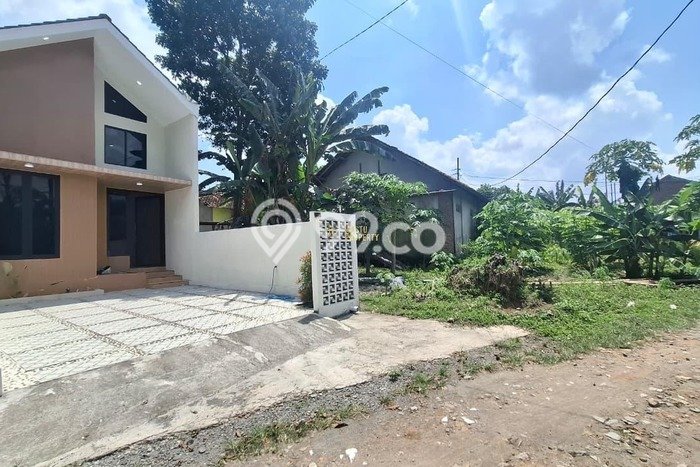 For Sale Rumah 3 Kamar Lokasi Strategis Nyaman dan Strategis di Bantul For Sale Rumah 3 Kamar Lokasi Strategis Nyaman dan Strategis di Bantul