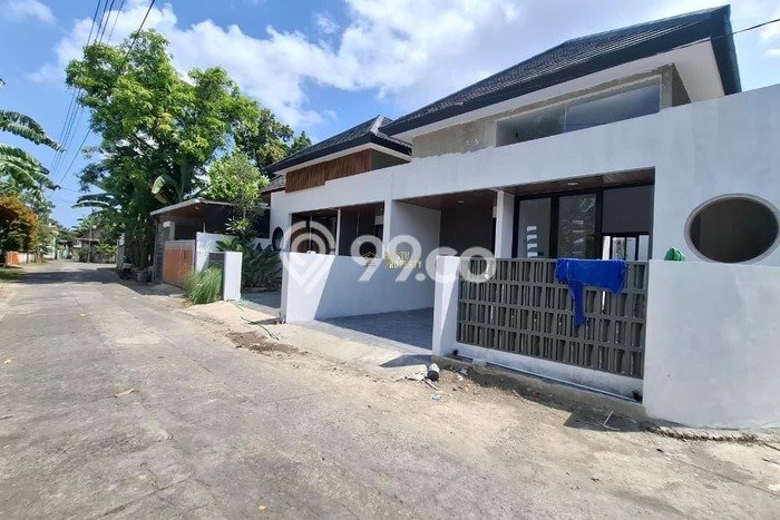 Dijual Rumah 3 Kamar Lokasi Ideal Nyaman dan Strategis di Bantul Dijual Rumah 3 Kamar Lokasi Ideal Nyaman dan Strategis di Bantul
