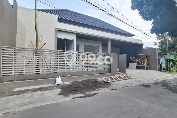 Rumah Modern 3 KT di Purwomartani Sleman Full Furnished Rumah Modern 3 KT di Purwomartani Sleman Full Furnished
