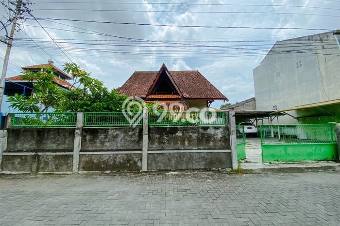 Siap Huni Hunian Elit 7 Kamar di Gedong Tengen Dekat ke Mana Pun Siap Huni Hunian Elit 7 Kamar di Gedong Tengen Dekat ke Mana Pun
