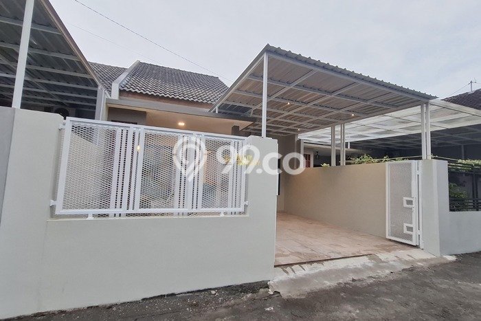 Rumah Modern Minimalis 3 KT Bisa Langsung Pindah di Ngemplak Rumah Modern Minimalis 3 KT Bisa Langsung Pindah di Ngemplak