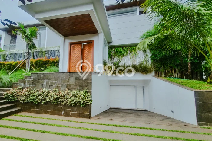 Jual Rumah Mewah Megah Dengan View Eksklusif di Pondok Indah, Jakarta Selatan Jual Rumah Mewah Megah Dengan View Eksklusif di Pondok Indah, Jakarta Selatan