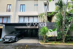 Rumah Elit Modern Tanpa Renovasi di Lebak Bulus Jakarta Selatan Rumah Elit Modern Tanpa Renovasi di Lebak Bulus Jakarta Selatan