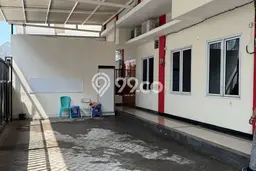 Ruko untuk Disewa di Pusat Jakarta Barat Luas Bangunan 180m2 Ruko untuk Disewa di Pusat Jakarta Barat Luas Bangunan 180m2