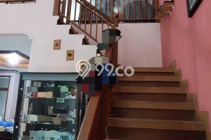 Rumah di Sariwangi Indah Bandung Luas Nyaman dan Siap Huni Rumah di Sariwangi Indah Bandung Luas Nyaman dan Siap Huni