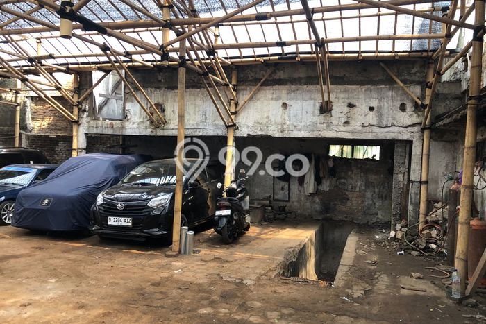 Ex Gudang/Garasi di Jl Rajawali Timur Bandung Pinggir Jalan Raya Ex Gudang/Garasi di Jl Rajawali Timur Bandung Pinggir Jalan Raya