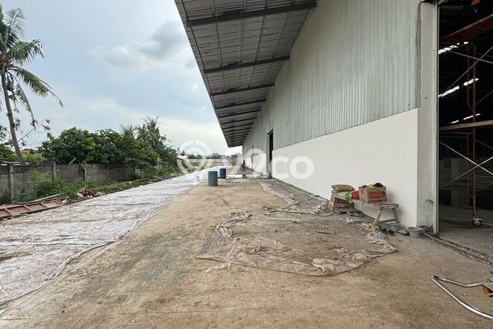 Gudang Komersial Disewakan di Sepatan Tangerang Luas 7200m2 Gudang Komersial Disewakan di Sepatan Tangerang Luas 7200m2