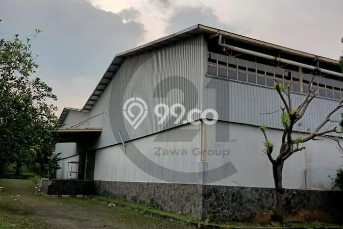Unit Pabrik Dijual di Sukabumi LT 28000m2 & LB 8000m2 Unit Pabrik Dijual di Sukabumi LT 28000m2 & LB 8000m2
