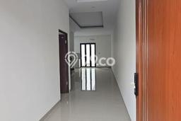 Rumah Luas Asri 3 KT Siap Pakai di Meruya Jakarta Barat Rumah Luas Asri 3 KT Siap Pakai di Meruya Jakarta Barat