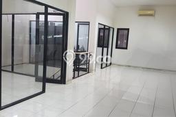 Ruko Paling Dicari LB 405m2 Dijual di Cengkareng Ruko Paling Dicari LB 405m2 Dijual di Cengkareng