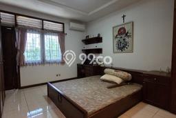 Ready to Use! Luxury House LT 217m2 Desain Modern di Meruya Ready to Use! Luxury House LT 217m2 Desain Modern di Meruya