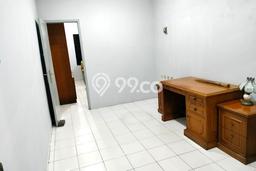 Ruko Bagus Dijual LB 200m2 Lokasi Strategis Jakarta Barat Area Cocok untuk Bisnis Ruko Bagus Dijual LB 200m2 Lokasi Strategis Jakarta Barat Area Cocok untuk Bisnis