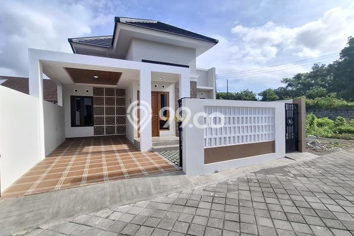 Rumah Modern Minimalis 3 KT Bisa Langsung Pindah di Kalasan Rumah Modern Minimalis 3 KT Bisa Langsung Pindah di Kalasan