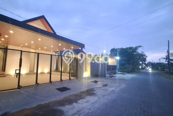 Rumah Strategis Minimalis Lb 120m2 di Kalasan, Sleman Rumah Strategis Minimalis Lb 120m2 di Kalasan, Sleman