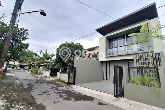 Rumah Modern Minimalis 3 Kamar Bisa Langsung Pindah di Ngaglik Rumah Modern Minimalis 3 Kamar Bisa Langsung Pindah di Ngaglik