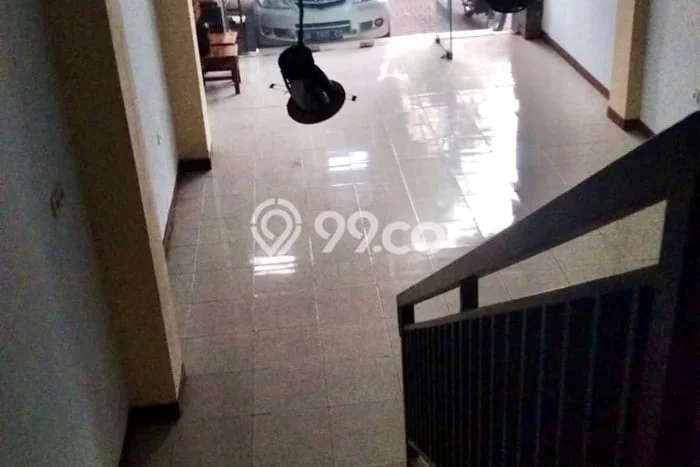 Ruko untuk Disewa di Pusat Denpasar Luas Bangunan 280m2 Ruko untuk Disewa di Pusat Denpasar Luas Bangunan 280m2