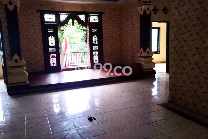 Ruko untuk Disewa di Pusat Denpasar Luas Bangunan 280m2 Ruko untuk Disewa di Pusat Denpasar Luas Bangunan 280m2