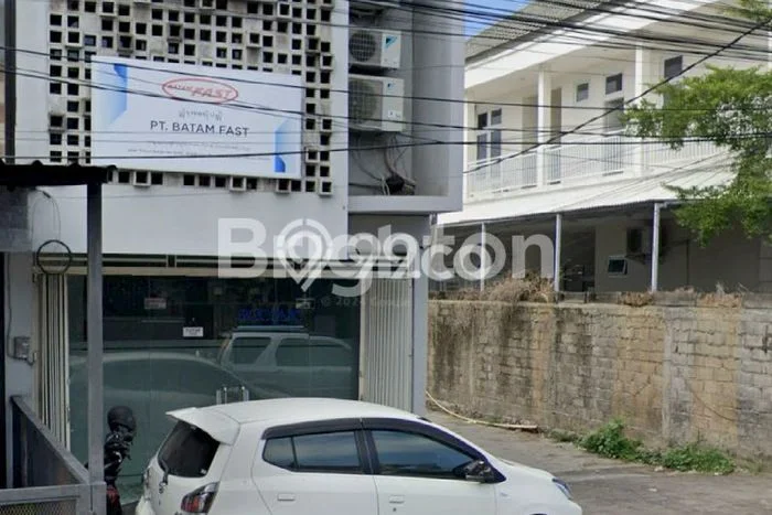 Ruko Dijual di Denpasar LT 61m2 & LB 80m2 Lokasi Terbaik! Ruko Dijual di Denpasar LT 61m2 & LB 80m2 Lokasi Terbaik!