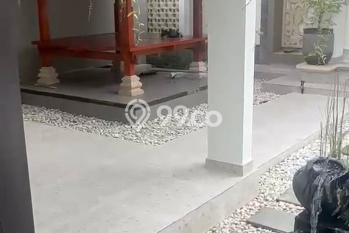 Vila Kawasan , Area 400m2m², Lokasi Strategis Vila Kawasan , Area 400m2m², Lokasi Strategis