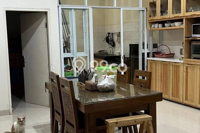 Dijual Rumah 4 Kamar Lokasi Strategis Nyaman dan Strategis di Kelapa Dua Dijual Rumah 4 Kamar Lokasi Strategis Nyaman dan Strategis di Kelapa Dua