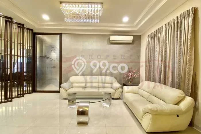 Ready to Use! Premium House LT 200m2 Desain Elegan di Lippo Karawaci Ready to Use! Premium House LT 200m2 Desain Elegan di Lippo Karawaci