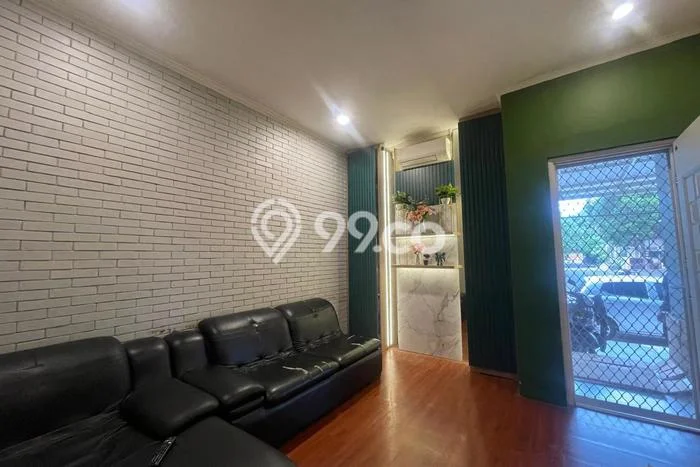 Rumah Luas Asri 3 KT Siap Pakai di Gading Serpong Tangerang Rumah Luas Asri 3 KT Siap Pakai di Gading Serpong Tangerang