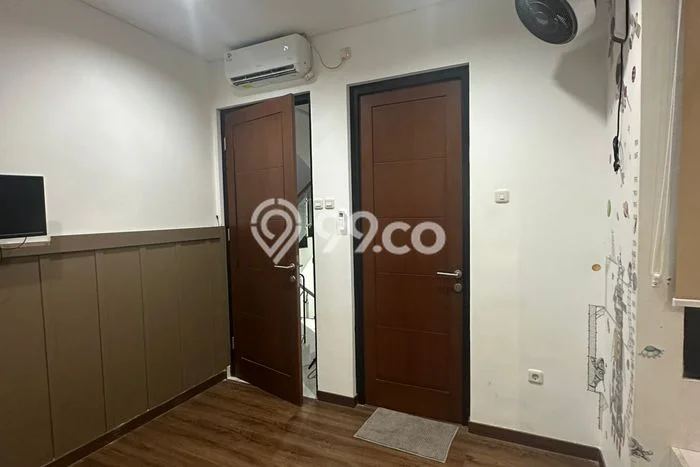 UNIT LANGKA! Rumah di Kebon Jeruk, 3 KT, Pemandangan Kota, Luas 190m2m² Bangunan 380m2m² UNIT LANGKA! Rumah di Kebon Jeruk, 3 KT, Pemandangan Kota, Luas 190m2m² Bangunan 380m2m²
