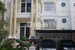 PENAWARAN TERBAIK! Rumah Strategis di , Luas 250m2m² LB 375m2m² PENAWARAN TERBAIK! Rumah Strategis di , Luas 250m2m² LB 375m2m²