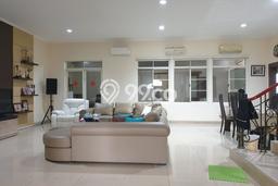 Jual Rumah Mewah Elegan Dengan View Cantik di Pantai Indah Kapuk, Jakarta Utara Jual Rumah Mewah Elegan Dengan View Cantik di Pantai Indah Kapuk, Jakarta Utara
